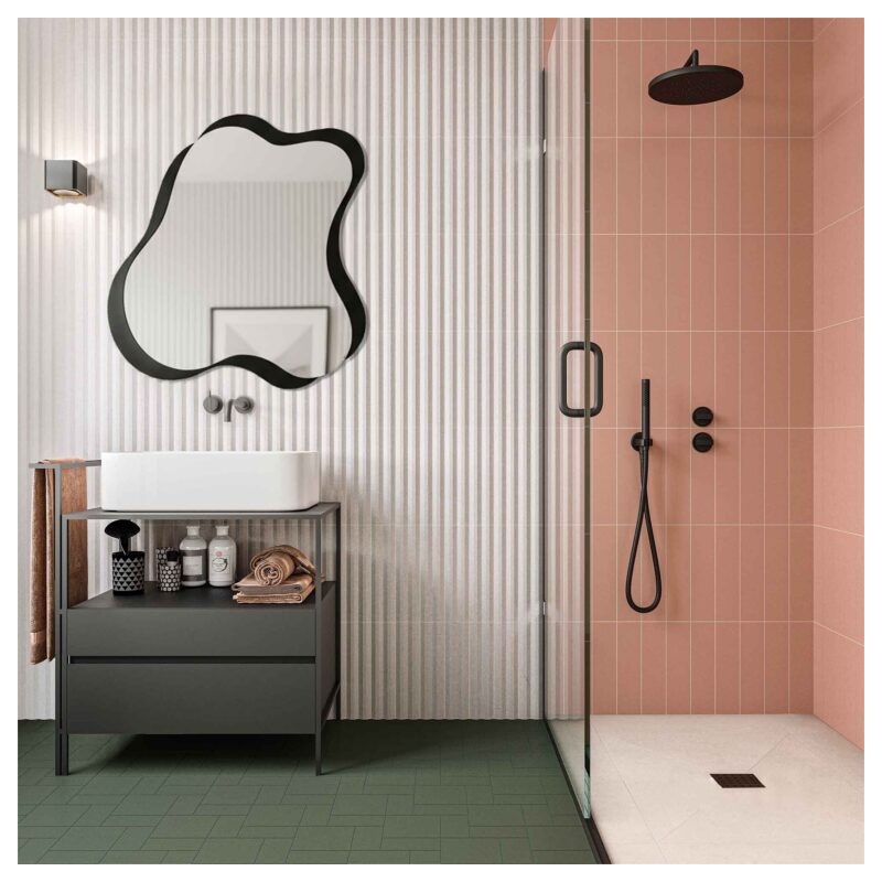 Specchio Asimmetrico Nero per Bagno Design Organico