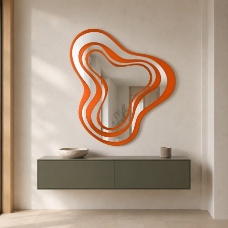 Specchio Originale dalla Forma Organica Nimbus Orange