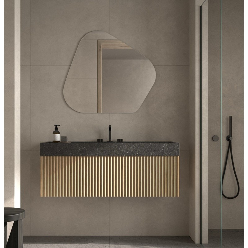Specchio dalla Forma Irregolare per Bagno Moderno